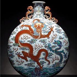 Meet your Posher, Dennis